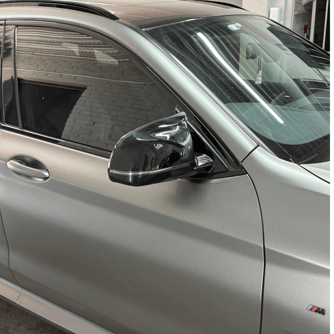 G Series Gloss black mirrors